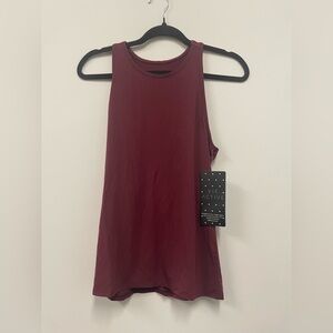 Vie Active Tammy Tank Ultra Flow Color/Burgundy. Size/Small. NWT